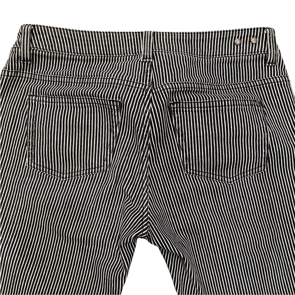 CABi #324 Johnny Crop Railroad Cropped Navy and White Striped Jeans 2 - Picture 6 of 13